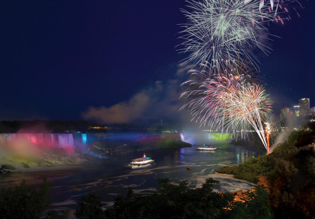Tower Hotel At Fallsview Niagara Falls Exterior photo