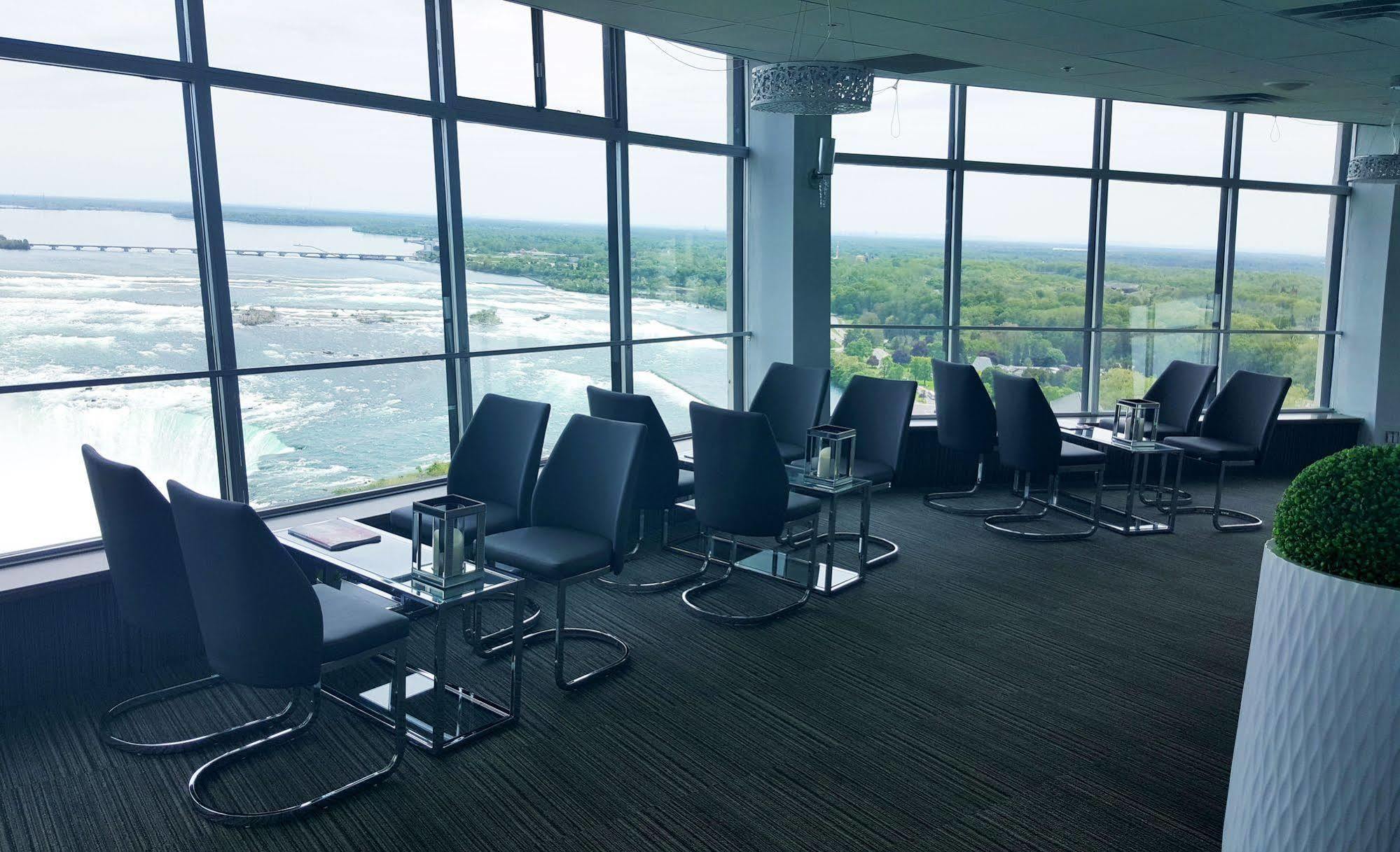 Tower Hotel At Fallsview Niagara Falls Exterior photo